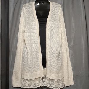 AB STUDIOS. Beige Open Front Sweater With Lace Hem. Size XL